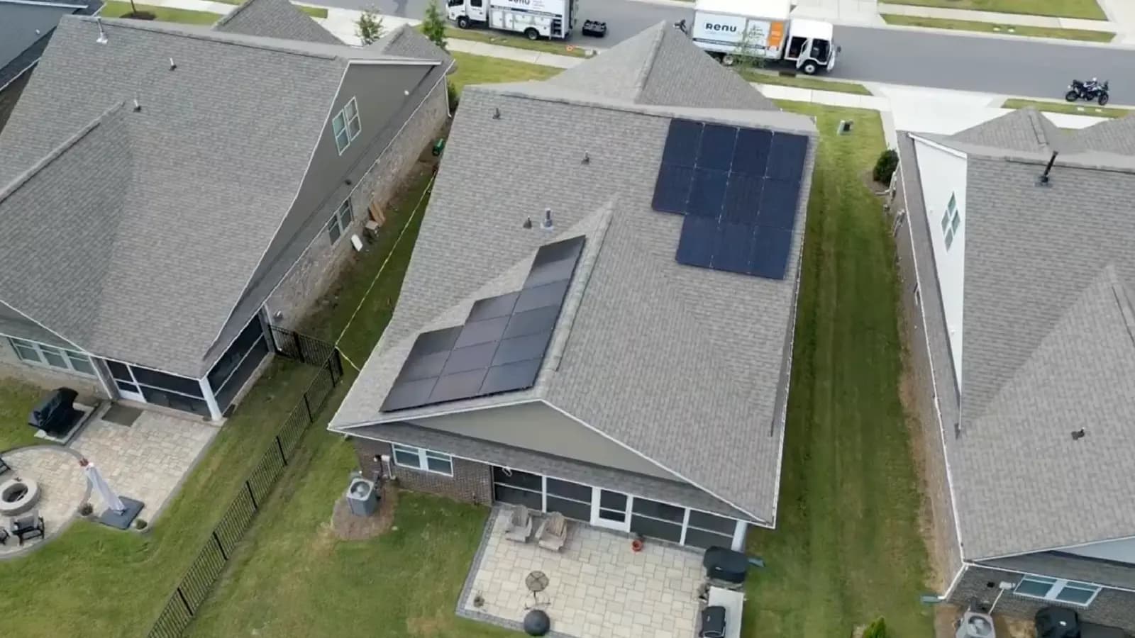 North Carolina solar install with Renu trucks on site